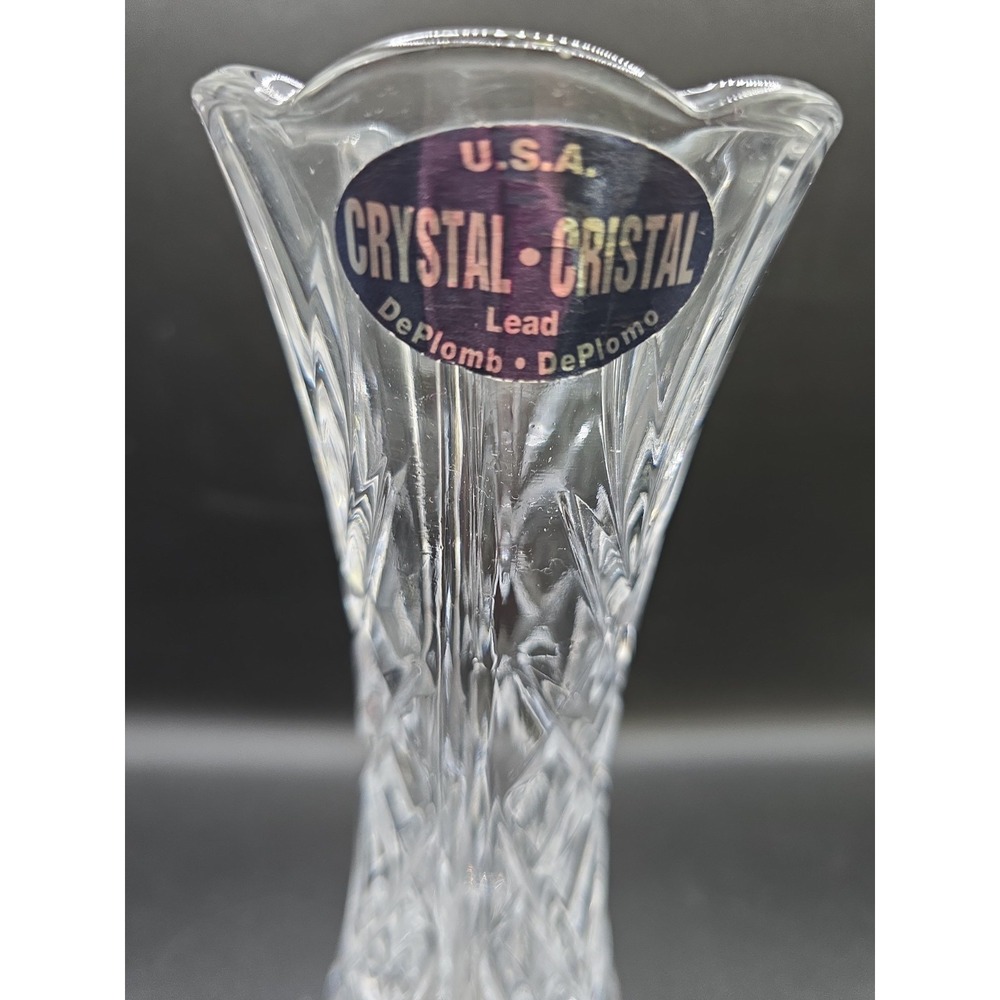 Vtg DePlomb 24% Lead Crystal Fluted Footed Bud Vase‎ 8" Heavy Cut Glass USA - Picture 2 of 5